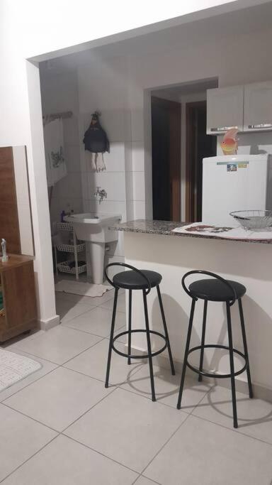 Apto Em Ubatuba Divisa Com A Praia De Itagua E Facil Acesso As Praias Fica Ao Lado Do Atacado Tenda Da Rodovia Rio Santos Екстериор снимка